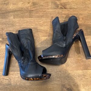 Diane von Furstenberg Black Leather Platform Ankle Booties
